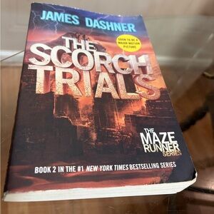 James Dashner The Scorch Trials Random House Paperback 2010